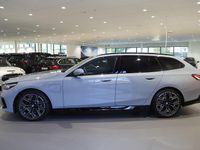 Ny BMW 530e Shadowline 2026 Grå Kombi
