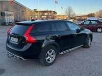 Begagnad Volvo V60 CC 150 HK (110 kW) 2016 Kombi