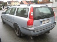 begagnad Volvo V70 2.4 Euro 4 Drag Glassollucka! Drag Nokian Dubb