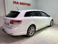 begagnad Toyota Avensis 2,2 D-4D 150hk Aut I Läder I Kamera I Drag I