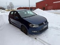 Begagnad VW Polo 90 HK (66 kW) 2011 Blå Halvkombi