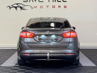 Begagnad Ford Mondeo Business Edition 150 HK (110 kW) 2017 Grå Halvkombi