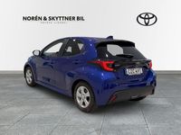 Begagnad Toyota Yaris Hybrid Active 117 HK (86 kW) 2025 Blå Halvkombi