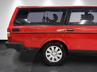 Begagnad Volvo 245 116 HK (85 kW) 1989 Röd Kombi