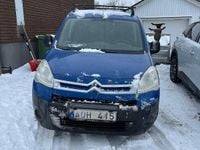 Begagnad Citroën Berlingo 75 HK (55 kW) 2011 Minibuss