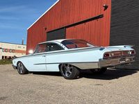 Begagnad Ford Starliner 305 HK (224 kW) 1960 Ljusblå Sportkupé