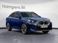 Begagnad BMW iX2 M Sport 230 kW (313 HK) 2024 Blå/lila SUV