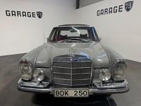 Begagnad Mercedes W108 SE 160 HK (117 kW) 1969 Grå Sedan