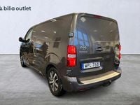 Begagnad Toyota Proace 177 HK (130 kW) 2018 Grå Minibuss