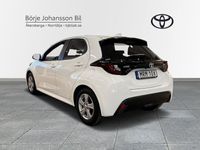 begagnad Toyota Yaris Hybrid Yaris