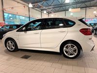 begagnad BMW 225 Active Tourer xe Steptronic 224hk M-Sport UTR !