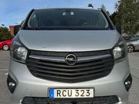 Begagnad Opel Vivaro 125 HK (91 kW) 2016 Grå Minibuss