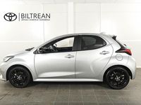 Begagnad Toyota Yaris 2024 Silver Halvkombi