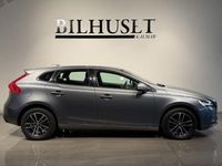 Begagnad Volvo V40 Momentum 150 HK (110 kW) 2016 Grå Halvkombi