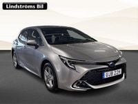 Begagnad Toyota Corolla Hybrid Style 141 HK (103 kW) 2024 Silver Halvkombi