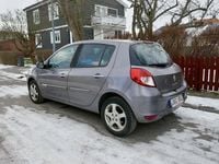 Begagnad Renault Clio R.S. 75 HK (55 kW) 2011 Halvkombi