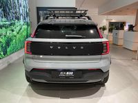 Ny Volvo EX30 CC Performance 2025 Grå