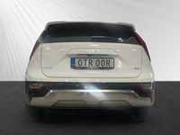 Begagnad Kia Niro 185 HK (136 kW) 2022 Vit SUV