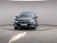 Begagnad VW Passat Executive 200 HK (147 kW) 2022 Svart Kombi