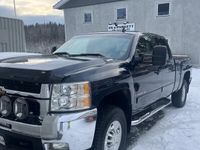 begagnad Chevrolet Silverado 2500 HD Crew Cab 6.6 V8 Duramax 4WD