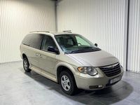 Begagnad Chrysler Town & Country 182 HK (133 kW) 2006 Gul Minibuss