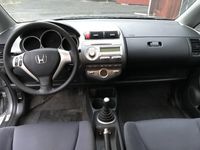 begagnad Honda Jazz Jazz1.3 84hk Nybes, Ny servad, Fint skick