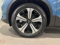 Begagnad Volvo XC40 Single Motor 185 kW (252 HK) 2023 Blå SUV
