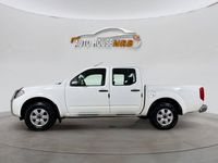 begagnad Nissan Navara Dubbelhytt 2.5 dCi 4x4 Euro 5 NYBESIKTAD DRAG