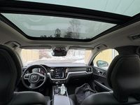 Begagnad Volvo V60 CC 190 HK (139 kW) 2020 Kombi