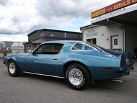 Begagnad Pontiac Formula 177 HK (130 kW) 1975 Blå Sportkupé