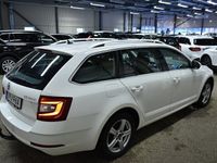 begagnad Skoda Octavia 1.6 TDI 115Hk Style Värmare/Drag Kombi