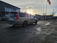 begagnad Volvo V70 D5 Momentum Euro 4
