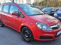 Begagnad Opel Zafira 141 HK (103 kW) 2006 Röd Minibuss