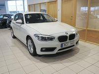 Begagnad BMW 118 Advantage 136 HK (100 kW) 2016 Vit Halvkombi