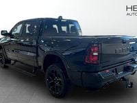 Ny RAM 1500 426 HK (313 kW) 2025 Svart Pickup
