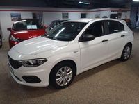 Begagnad Fiat Tipo 96 HK (70 kW) 2017 Vit Halvkombi