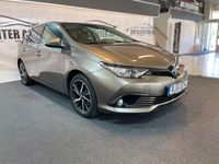 Begagnad Toyota Auris Hybrid Comfort 100 HK (73 kW) 2018 Mörkgrå Halvkombi