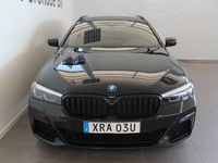 begagnad BMW 530 535 e xDrive Touring M Sport Nav Drag HiFi Park Assist 2023, Kombi