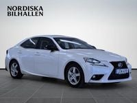 Begagnad Lexus IS300h Sport Line 220 HK (161 kW) 2015 Vit Sedan