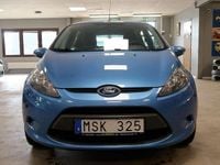 Begagnad Ford Fiesta Trend 71 HK (52 kW) 2012 Blå Halvkombi