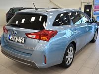 begagnad Toyota Auris Touring Sports Hybrid e-CVT 2014, Halvkombi