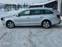 Begagnad Skoda Superb Elegance 170 HK (125 kW) 2015 Silver Kombi