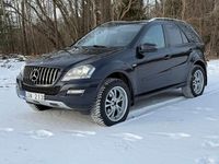 Begagnad Mercedes ML350 231 HK (169 kW) 2011 Svart metallic SUV