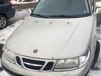 Begagnad Saab 9-5 185 HK (136 kW) 2005 Silvermetallicgren/yellow Kombi