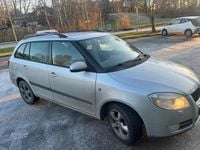 Begagnad Skoda Fabia 105 HK (77 kW) 2010 Kombi