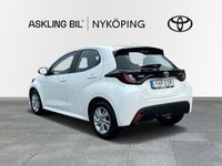 begagnad Toyota Yaris Hybrid Active Plus CVT Euro 6 116hk