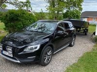 Begagnad Volvo V60 CC 190 HK (139 kW) 2018 Kombi