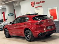 begagnad Alfa Romeo Stelvio Quadrifoglio Kolfiber SE SPEC SE PRIS VAT