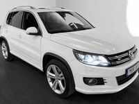 begagnad VW Tiguan 2.0 TDI AWD R-Line Pano Värm Kamera Drag