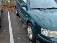 Begagnad VW Passat Comfortline 125 HK (91 kW) 1998 Sedan